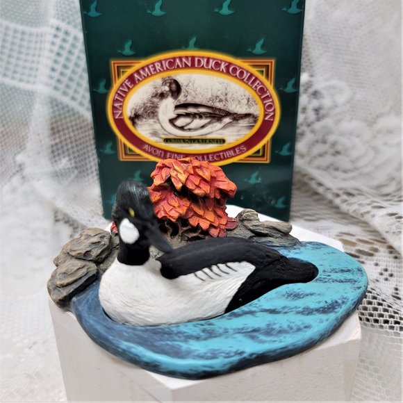 Native American Duck Collection Avon 1989 Common Goldeneye - Picture 2 of 8